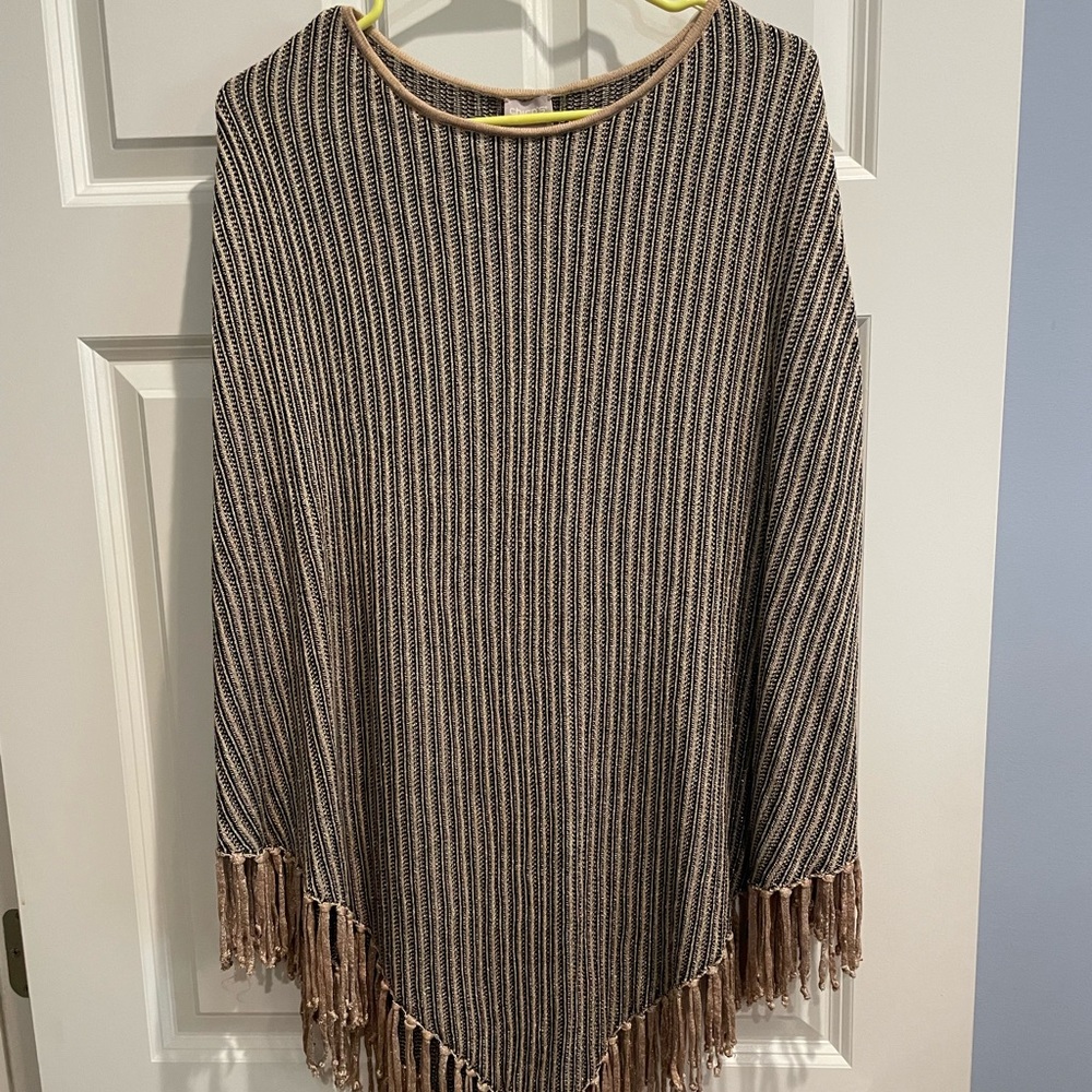 Chico’s Shine And Fringe-Detail Poncho Size L/XL Black and Gold Striped